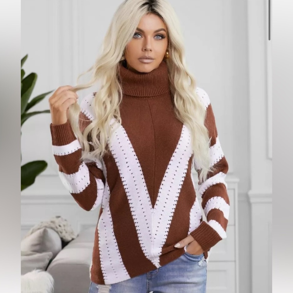 Women turtle neck sweater orange/white Size Medium
